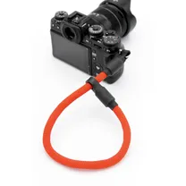 caruba-climbing-rope-polsriem-rood.jpg