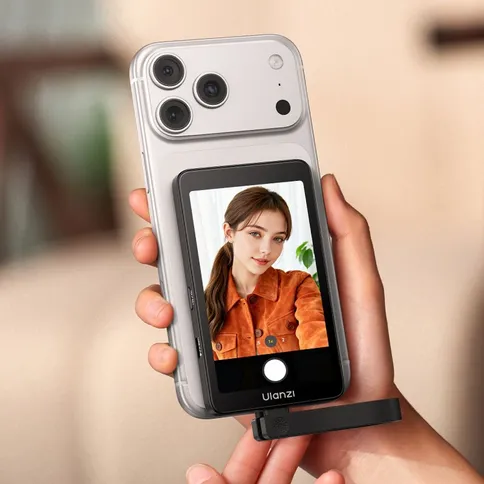 Ulanzi-VM1-Selfie-Vlog-Monitor-bedraad-met-microfoon-ingang_7.jpg