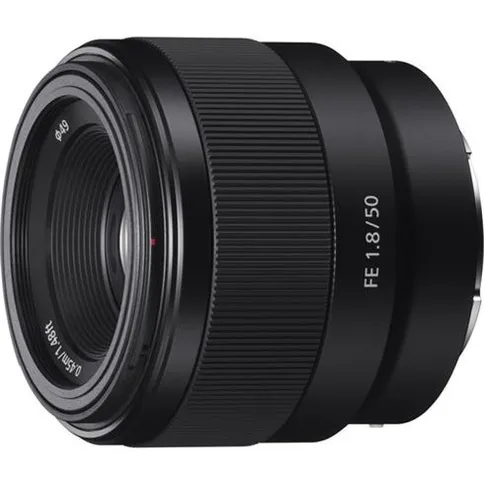 sony_fe_50mm_f1.8_1.jpg