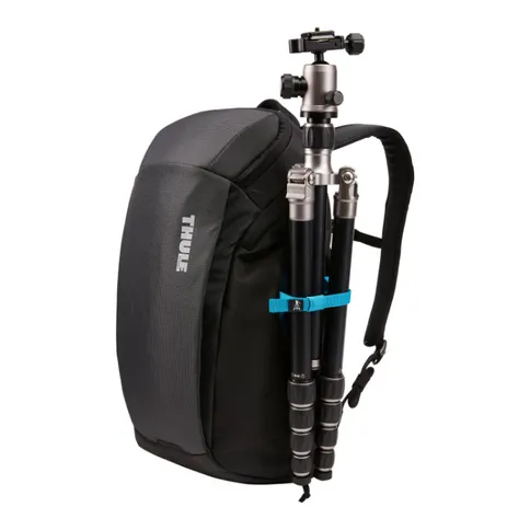 thule-tecb-120-enroute-medium-dslr-23-liter-backpack-zwart-voorbeeld-1.jpg