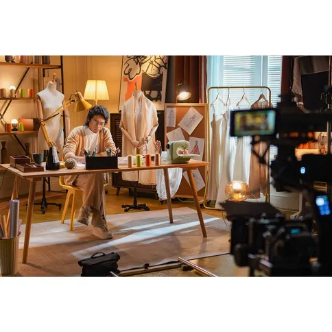Godox-KNOWLED-RGBWW-C10R-Creative-Bulb-8-Light-Kit-E27_2.jpg