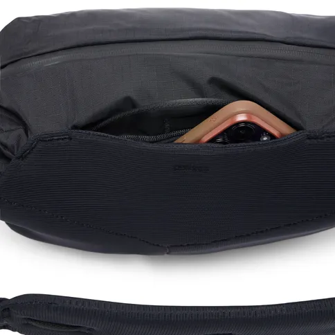 Outdoor-Sling-7L-Black-4.jpg
