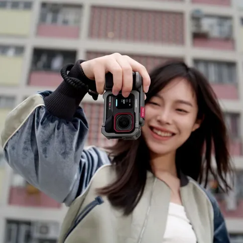 INSTA360-Ace-Pro-2-Ace-Pro-Xplorer-Grip-Kit-Silver_7.jpg