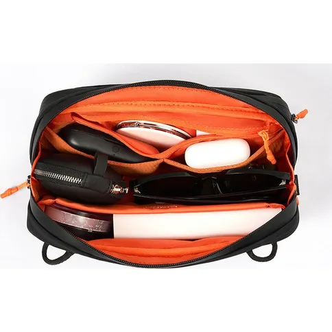 Ulanzi-YY08-TechLite-Sling-Bag-zwart_4.jpg