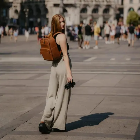 loulex-mini-bag-brown_11.jpg