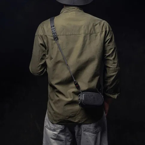 Wotancraft-Portable-Pouch-size-S-black-leather_6.jpg