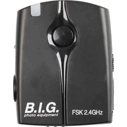 B-I-G-remote-cable-release-WTC-2-for-Olympus_2.jpg