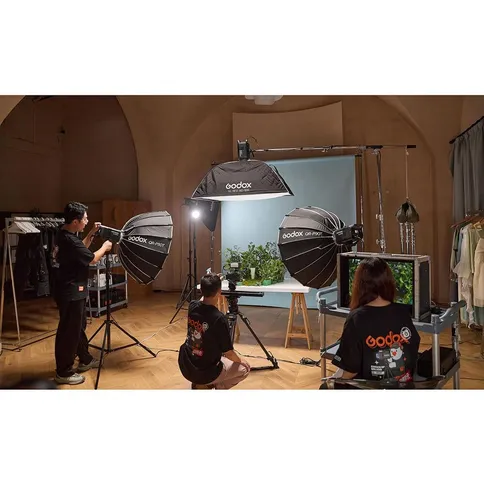 Godox-LE300Bi-Black-Litemons-Bi-Color-LED-Video-Light_6.jpg
