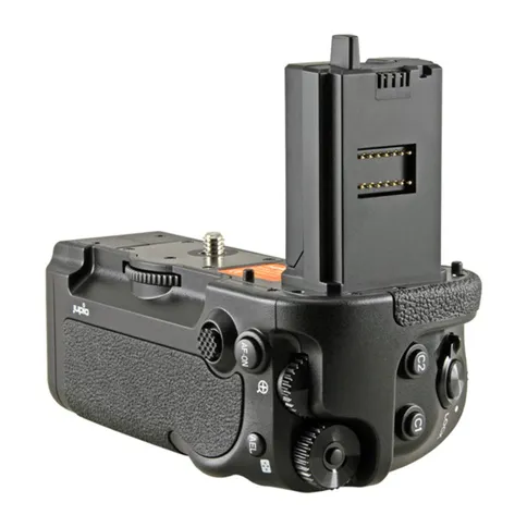 2_jupio_sony_batterygrip_for_A9_III_A1.jpg