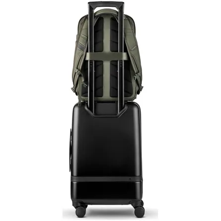 Gomatic-Everyday-Backpack-V2_6.jpg