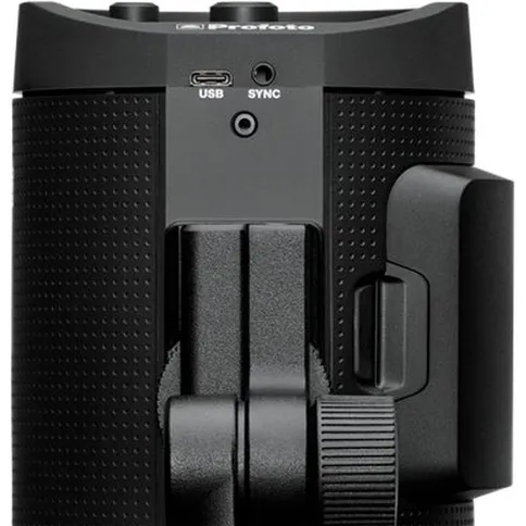 Profoto-901077-B30_6.jpg