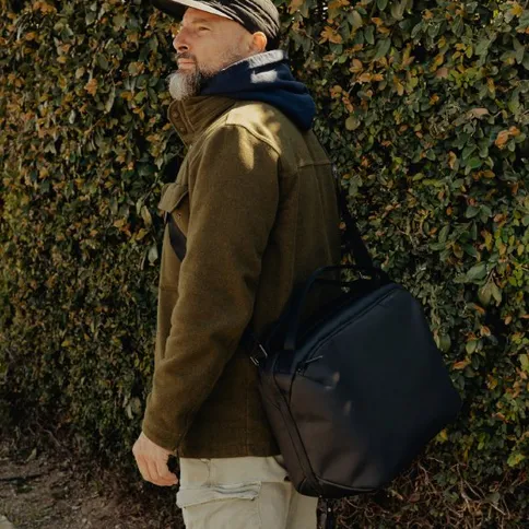 6_peakdesign_travel_weekender_25L.jpg