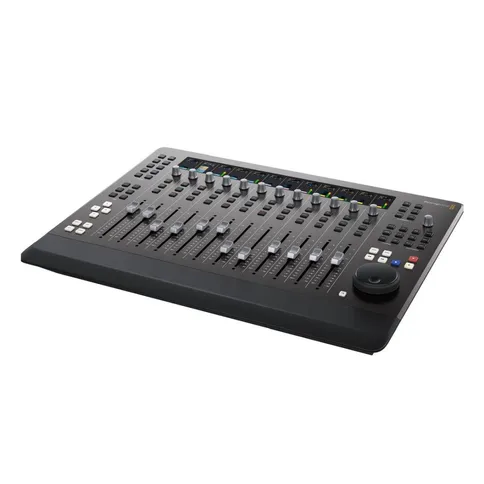 Blackmagic-Fairlight-Desktop-Console_1.jpg
