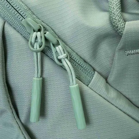 Leofoto_dailylite_series_backpack_23L_green6.jpg