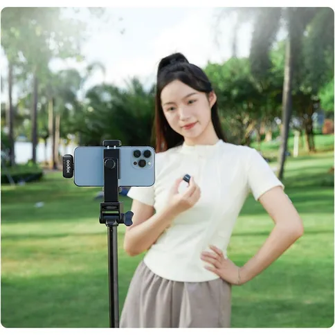 Godox-C01-Kit-2-2-4G-Wireless-Microphone-System-Black_6.jpg