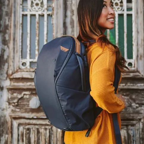 Peak-Design-Everyday-backpack-Zip-20L-V3-black_6.jpg