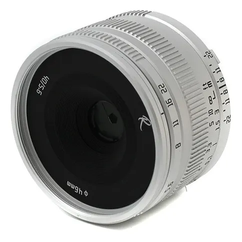 Astrhori-40mm-F5-6-22-Leica-M-silver-Full-Frame_2.jpg