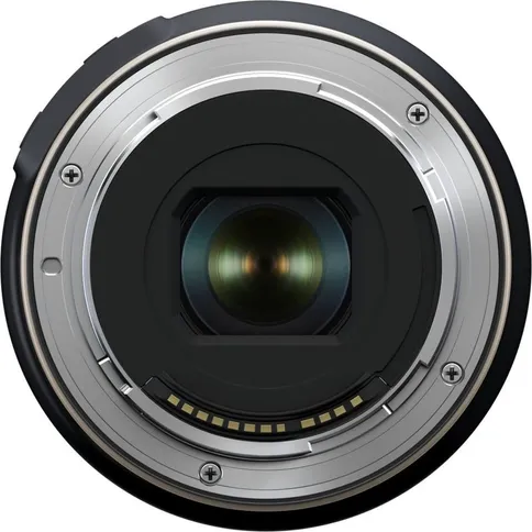Tamron-18-300mm-F3-5-6-3-Di-III-A-VC-VXD-Canon-RF_4.jpg
