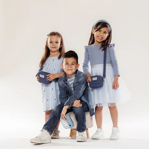 4_Hoppstar_mini_tas_mini_navy.jpg