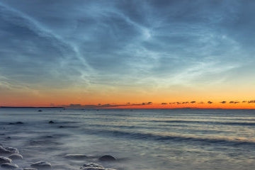 How to photograph noctilucent clouds
