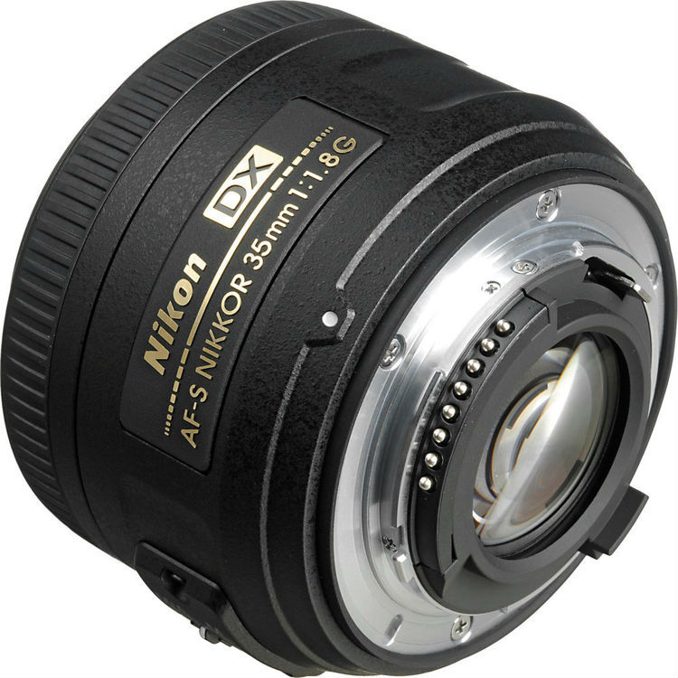 Nikkor AF-S 35mm f/1.8 G DX