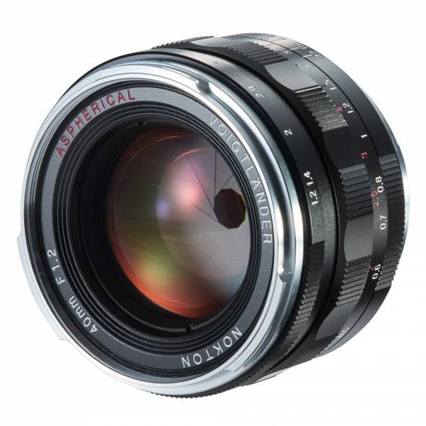 Voigtländer Nokton 40mm f/1.2 Leica M