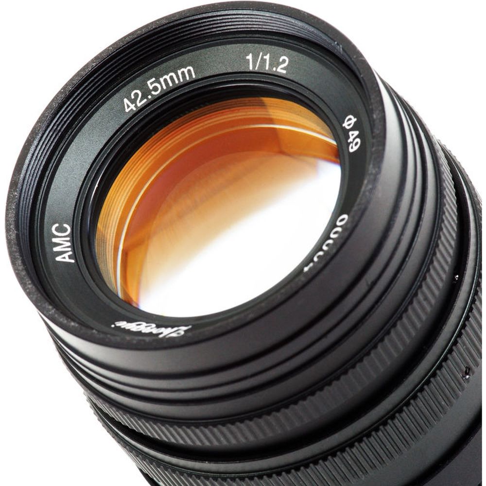 Zhongyi Mitakon 42.5mm f/1.2 M43