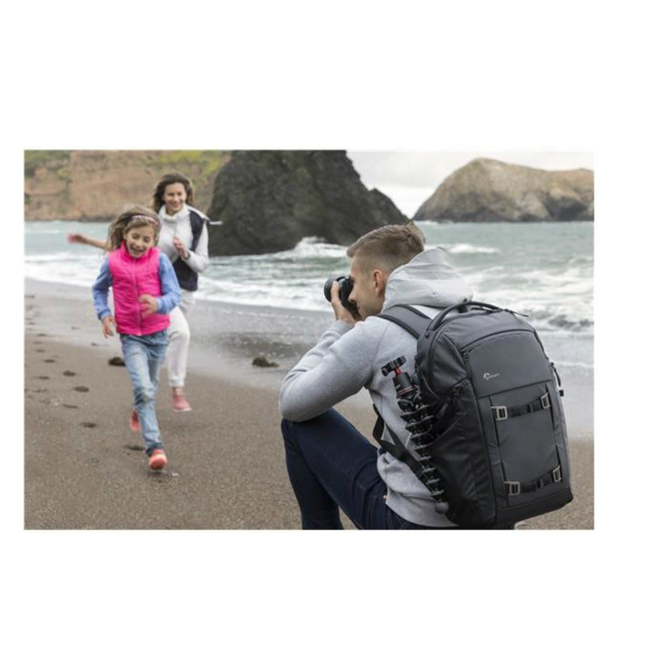 Lowepro FreeLine BP 350 AW Black