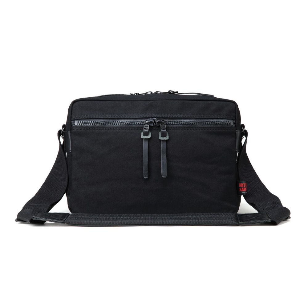 Artisan & Artist ACAM 3000 canvas/nylon camera bag black