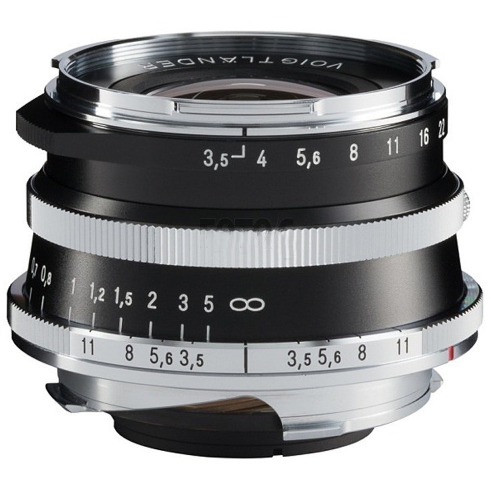 Voigtländer Color Skopar 21mm f/3.5 for Leica M.