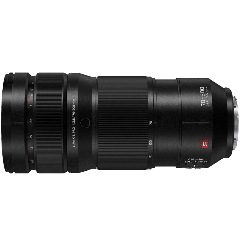Panasonic Lumix S Pro 70-200mm f/2.8 lens
