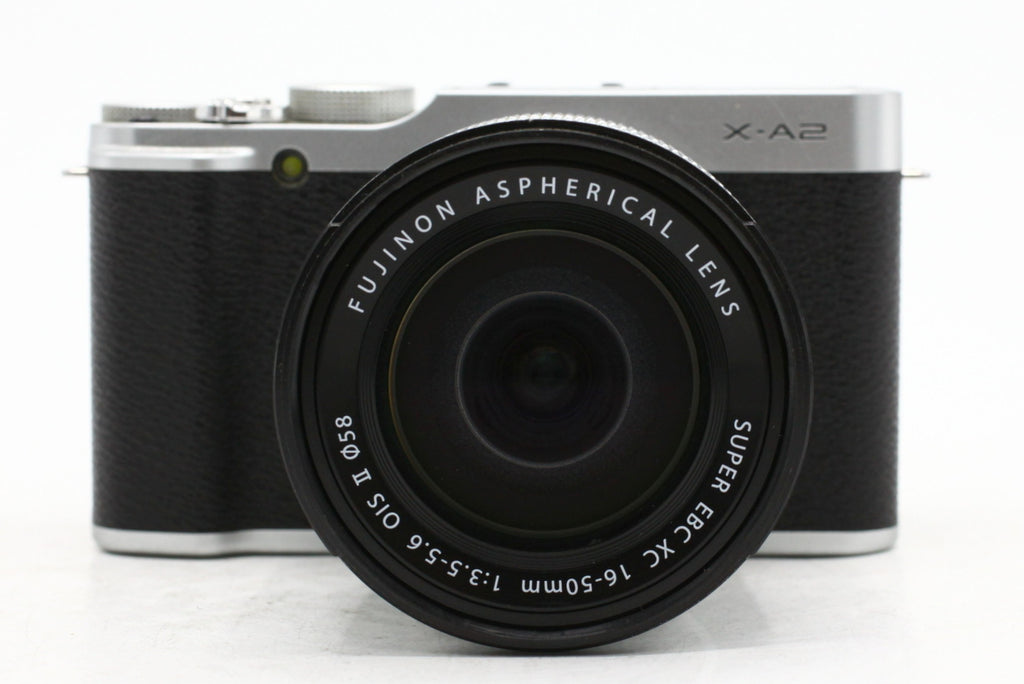 Occ- Fujifilm X-A2 zilver + XC 16-50mm OIS II F/3.5-5.6 zilver en zonnekap SN:55L15324, 51Q19810 12 mnd gar (7)