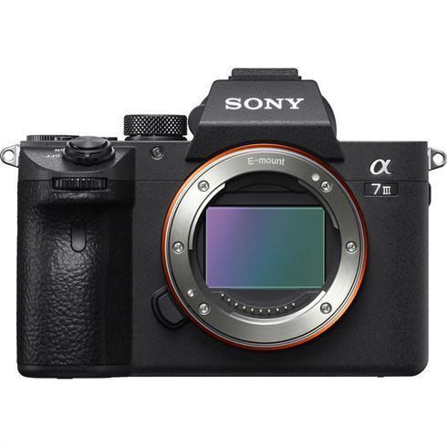 Sony A7 Mark III Body + TAMRON 28-200MM f/2.8-5.6 DI III RXD SONY FE