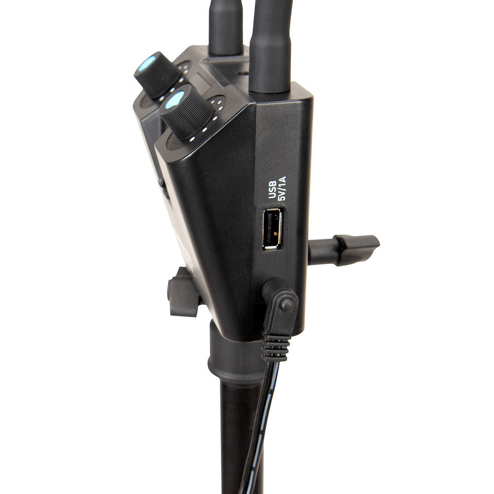 Nanlite Mira 26B Beauty Light (w/ light stand)