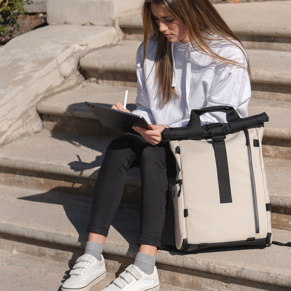 WANDRD THE PRVKE 11-Liter Tan