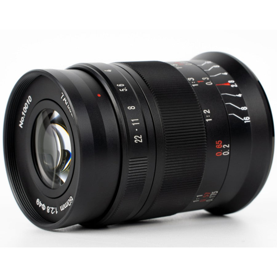 7artisans 60mm f/2.8 Canon mark ii EOS-R