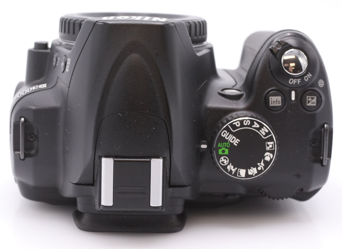 Nikon D3000 body occasion