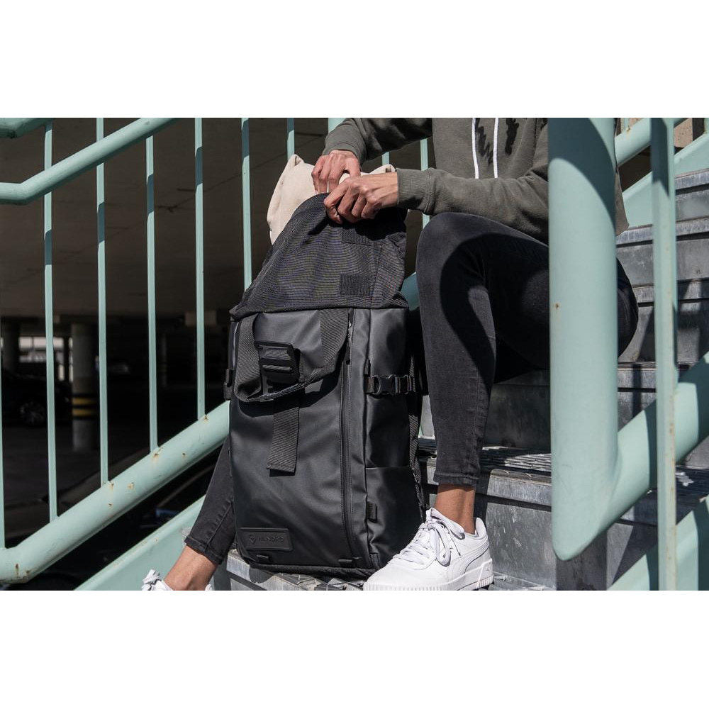 WANDRD PRVKE 31-Litre Black Photo Bundle V3