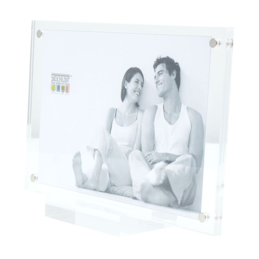 Deknudt Magnetic and transparent photo frame 6mm thick with base 10x15 S58SC1