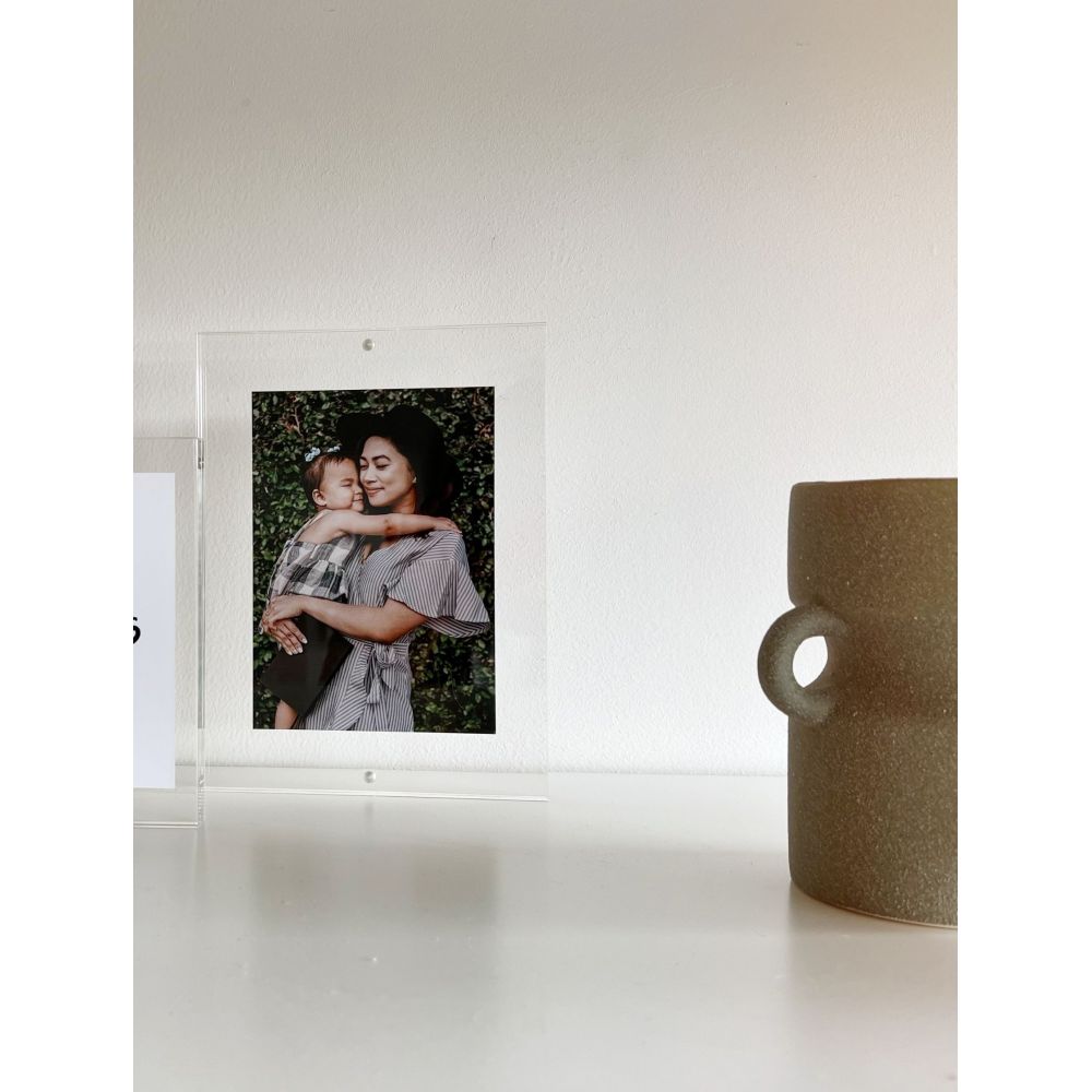 Deknudt Magnetic and transparent photo frame 20mm thick 13x18 S58SA2