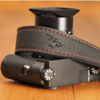 Eddycam Edition 35mm black contrast seam red