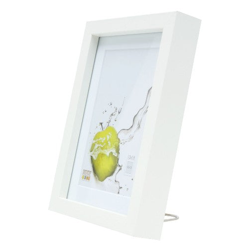 Deknudt white Photo Frame with white Passe-board 20x25