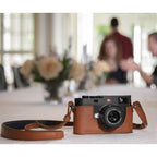 Leica 24033 Protector M11 cognac