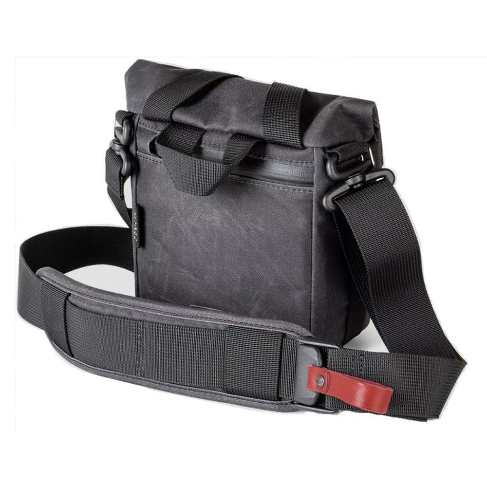 Wotancraft Pilot Travel camera bag 2 litres - black