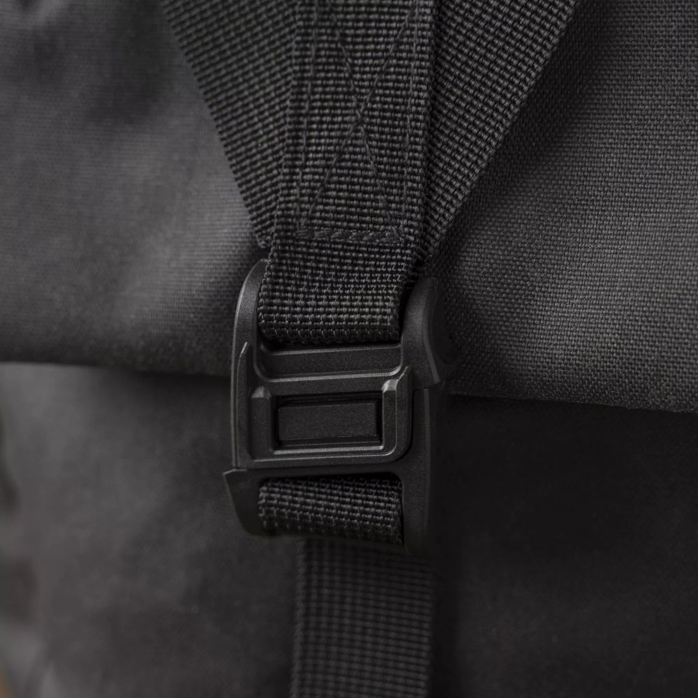 Wotancraft Pilot Travel camera bag 2 litres - black