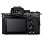 Sony A7 IV + Sony FE 20-70 f/4.0 G