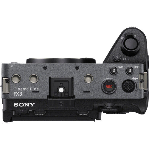 Sony FX3 + FE 20-70mm F/4.0 G