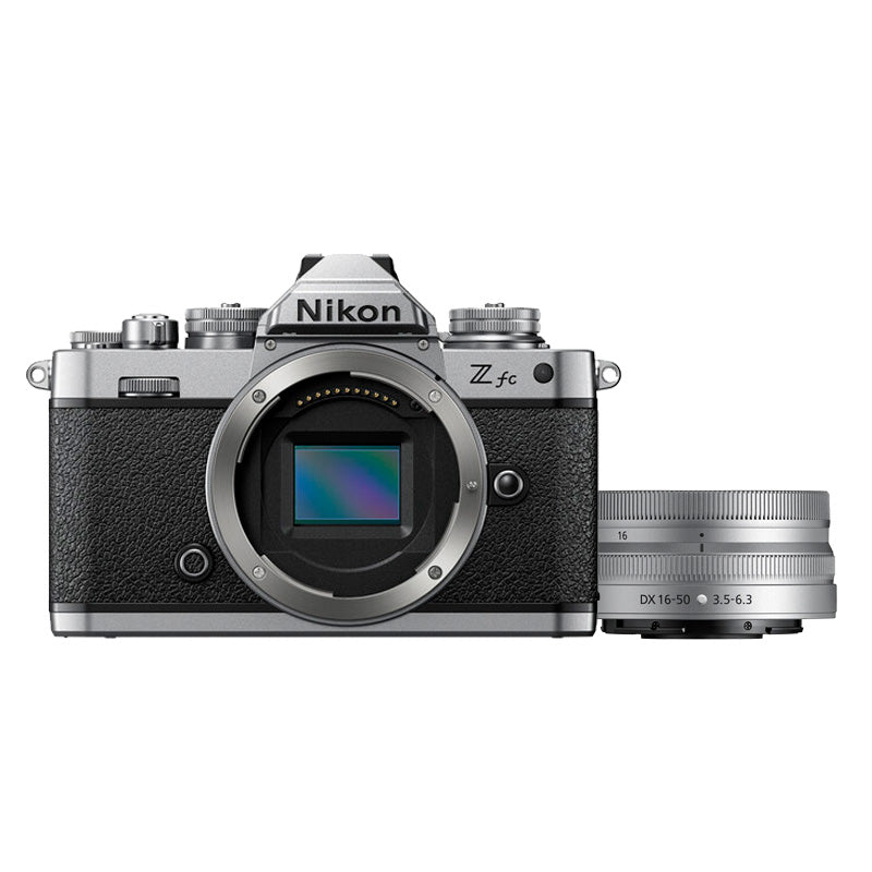 Nikon Z fc + DX 16-50 Silver