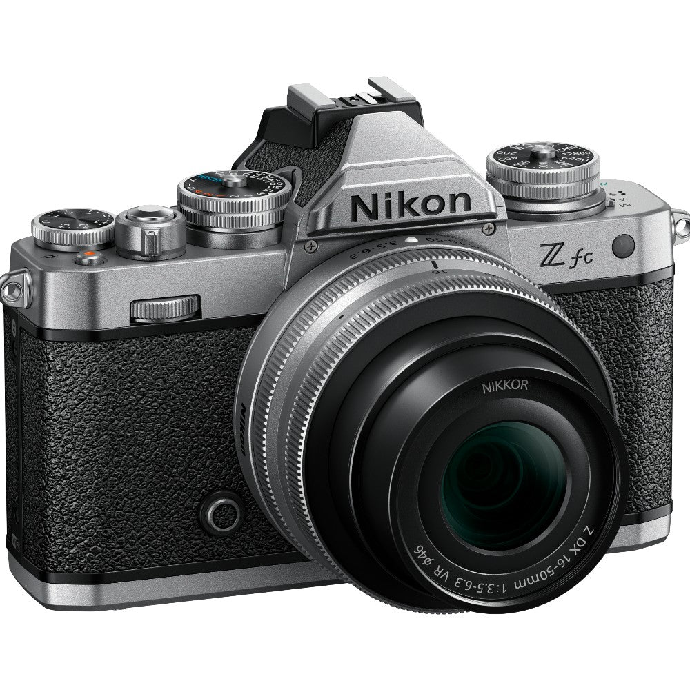Nikon Z fc + DX 16-50 Silver