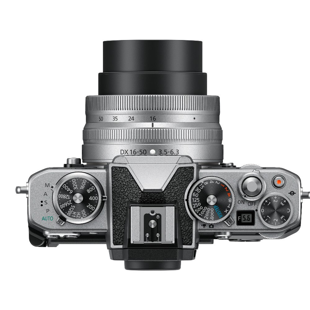 Nikon Z fc + DX 16-50 Silver